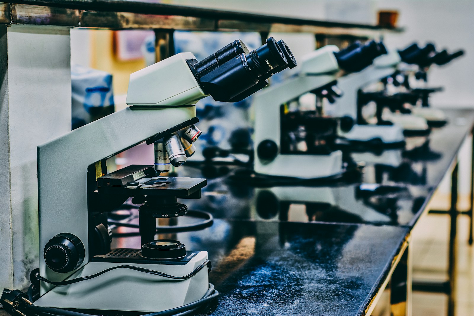 GENOMICS — Absolute Quantification with High Confidence